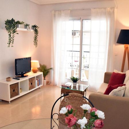 Beach Apartment Торевиеха Екстериор снимка