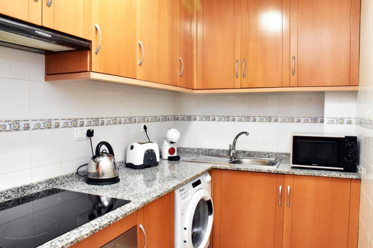 Beach Apartment Торевиеха Екстериор снимка